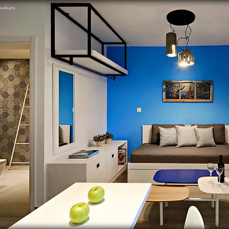 Castristudios Nikiti (Sithonia)