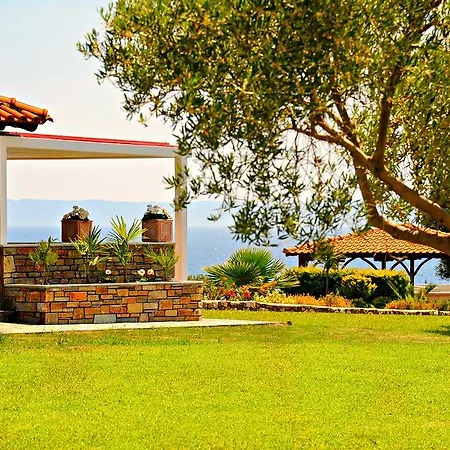 Castristudios Nikiti (Sithonia)