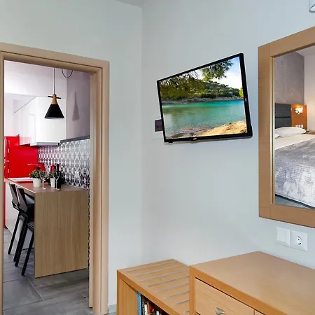 Castristudios Apartment *