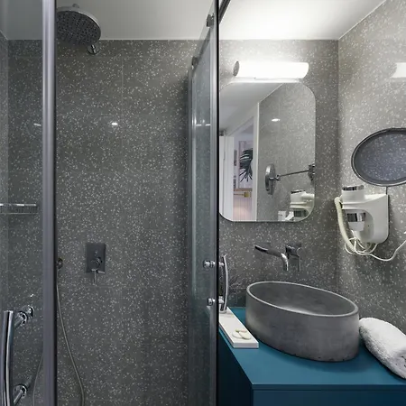 Castristudios Apartment
