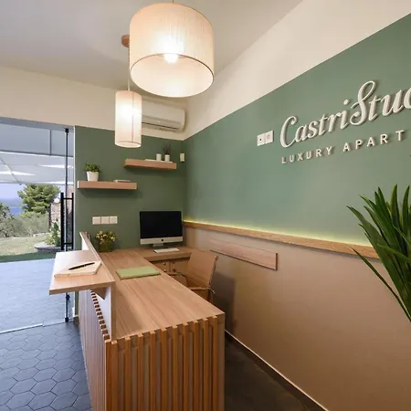 Castristudios Apartment *